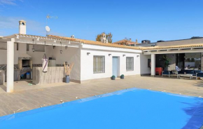 3 Bedroom Cozy Home In Lucena, Lucena